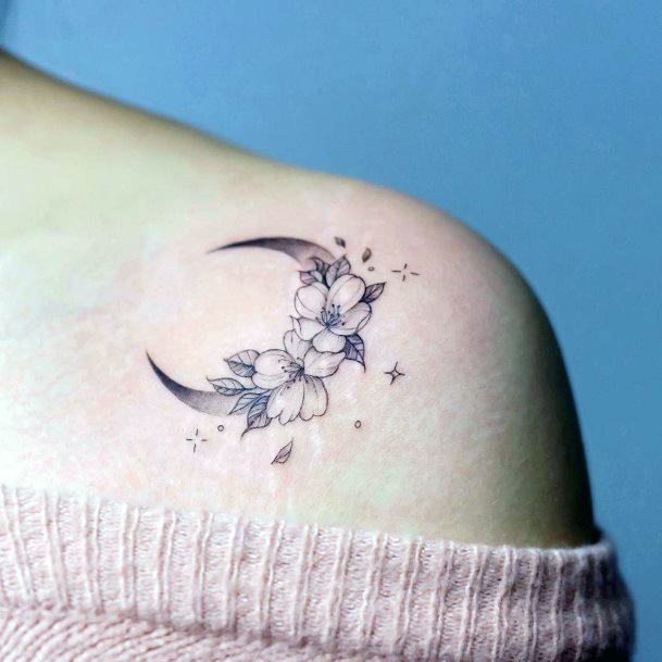 Cool Female Flower Moon Tattoo Designs