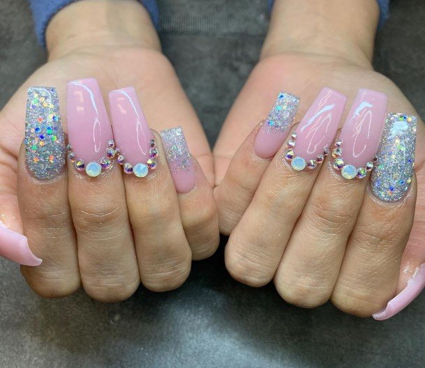 Cool Female Glitter Nail Designs