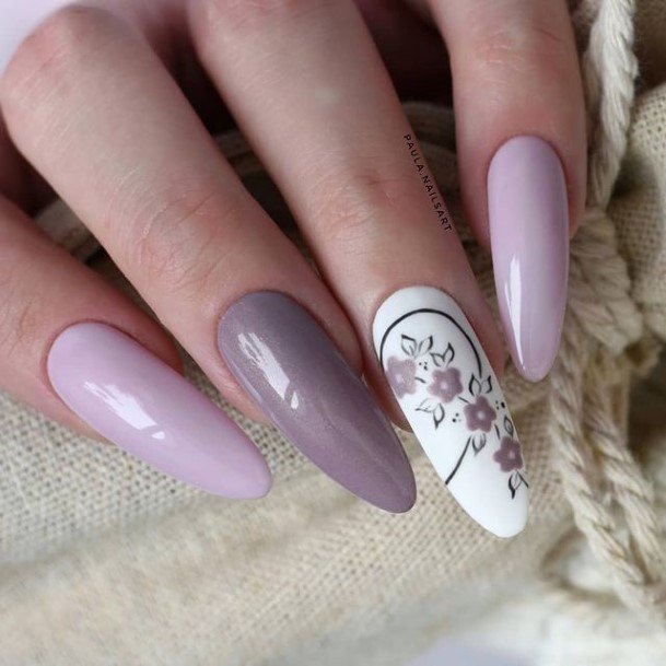 Cool Female Graceful Nail Designs