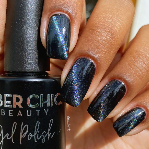 Cool Female Holographic Nail Designs