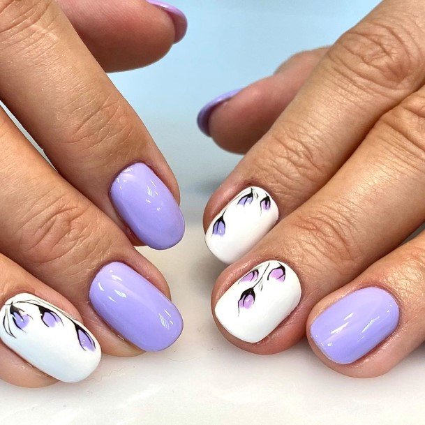 Cool Female Lilac Nail Designs