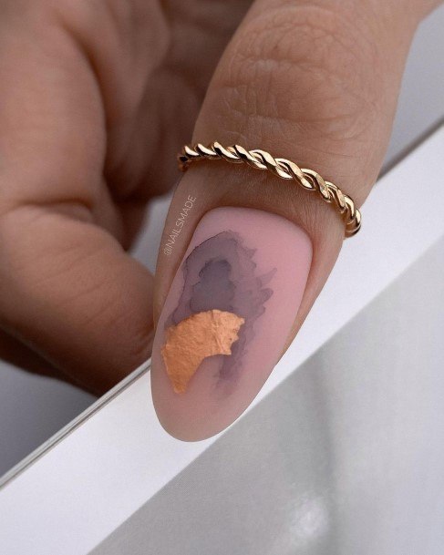 Cool Female Matte Fall Nail Designs