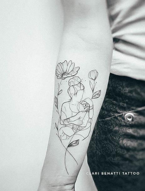 Cool Female Momr Tattoo Designs