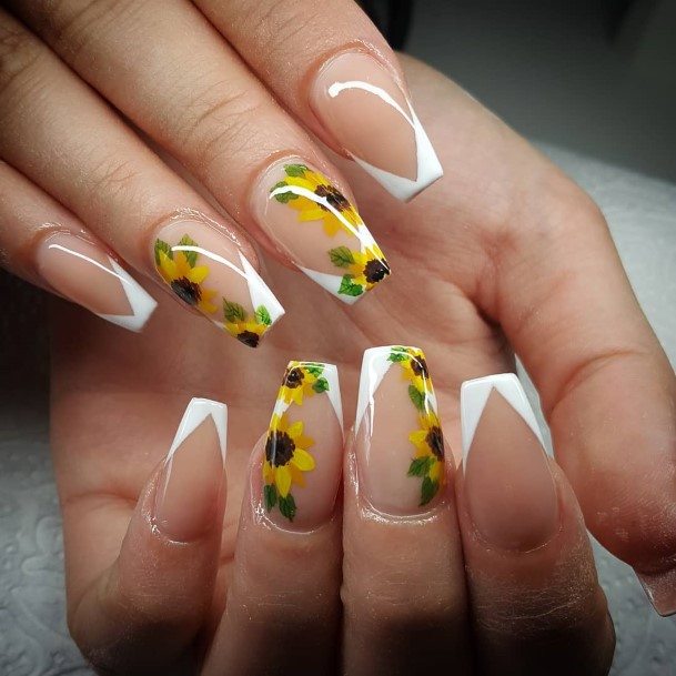 Cool Female New Nail Designs