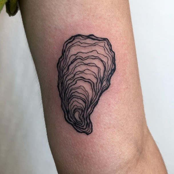 Cool Female Oyster Tattoo Designs