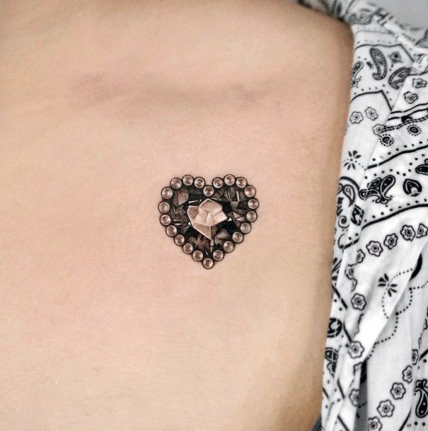 Cool Female Pendant Tattoo Designs