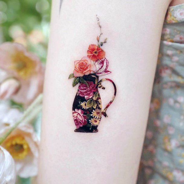 Cool Female Pottery Tattoo Designs