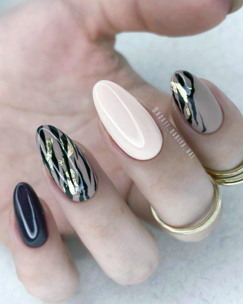 Cool Female Purple Dress Nail Designs