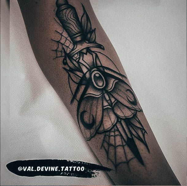 Cool Female Small Spider Web Tattoo Designs