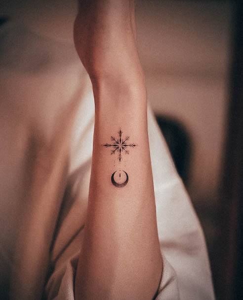 Cool Female Snowflake Tattoo Designs