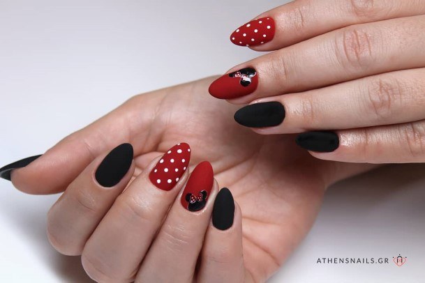 Cool Female Sweet Nail Designs