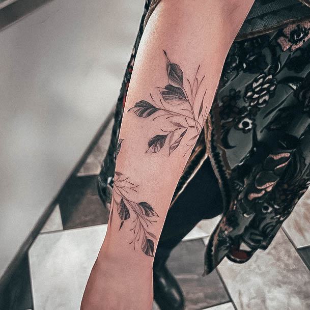Cool Female Vine Tattoo Designs