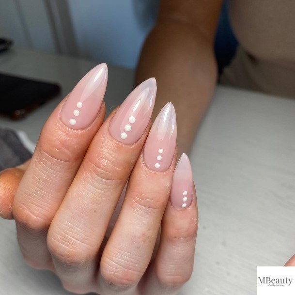 Cool Female White Almond Shaped Nail Designs