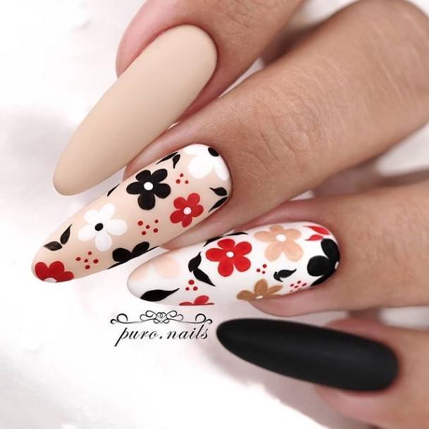 Cool Female White With Flowers Nail Designs