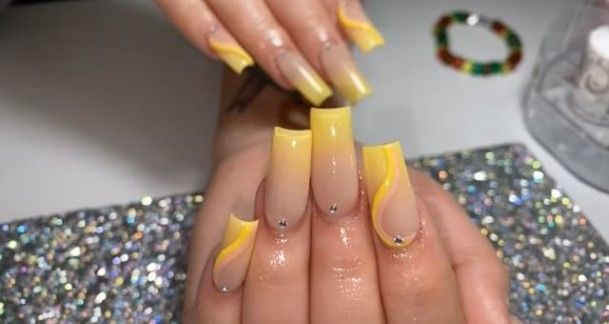 Cool Female Yellow With Diamonds Nail Designs