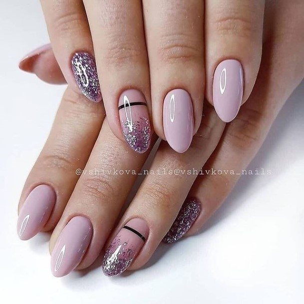 Cool Graceful Nails For Women