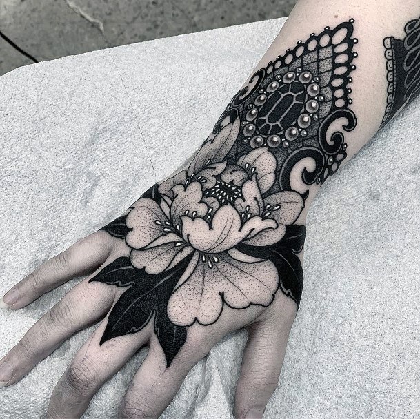 Cool Jewelry Tattoos For Women