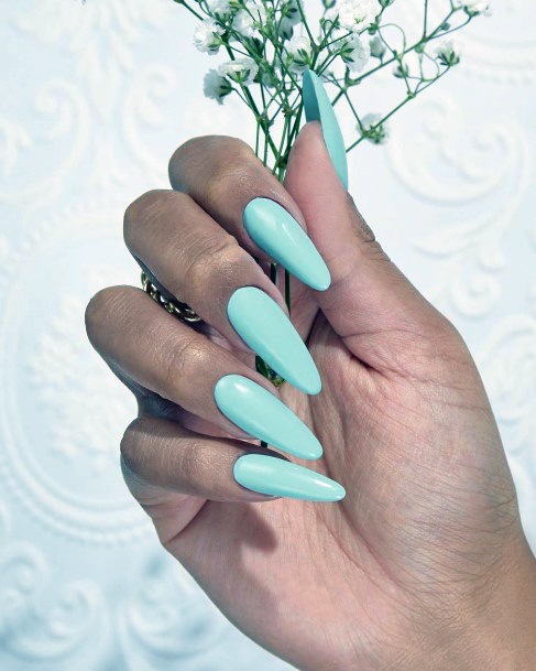 Cool Light Green Nails For Women