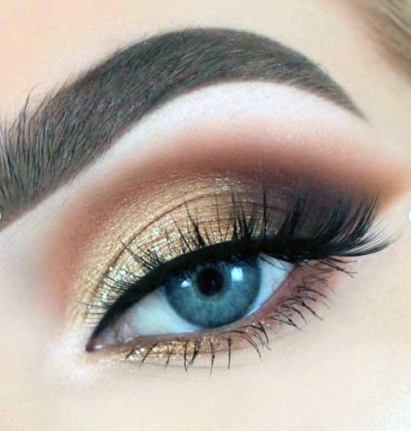 Cool Metallic Copper Eyeshadow Ideas Women