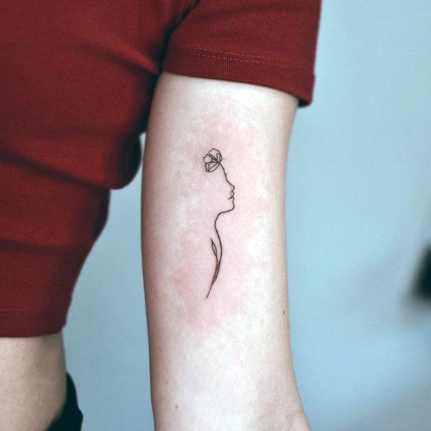 Cool Simple Female Tattoo Designs