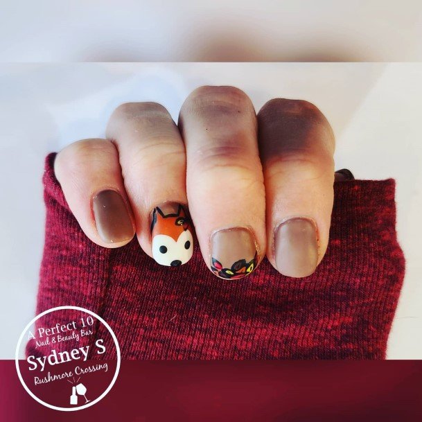 Coolest Womens Fox Nails