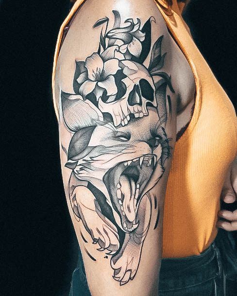 Coolest Womens Fox Tattoos Artistic Arm With Skull Theme