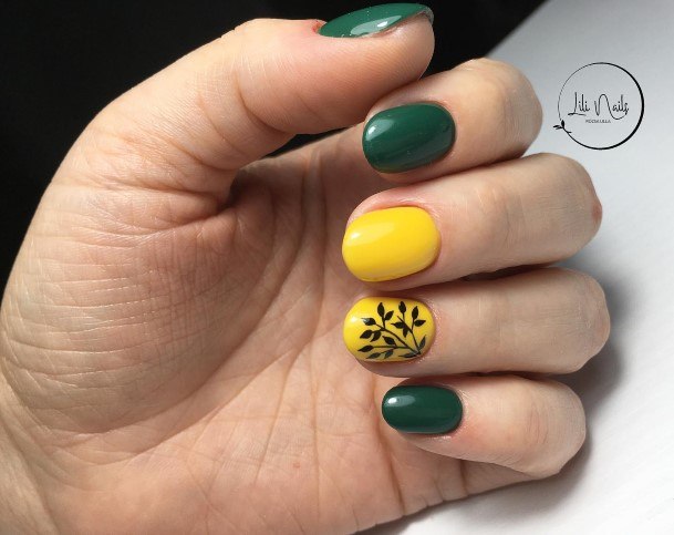 Coolest Womens Green And Yellow Nails