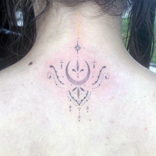 Coolest Womens Handpoke Tattoos