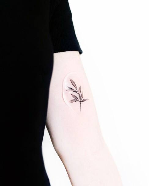 Coolest Womens Leaf Tattoos