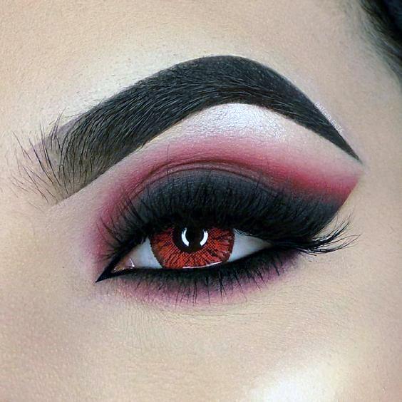 Coral And Black Eyeshadow Women