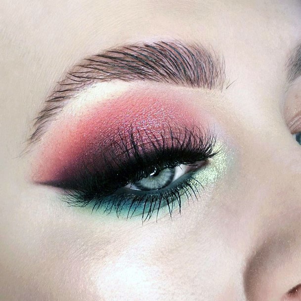 Coral And Green Eyeshadow Women