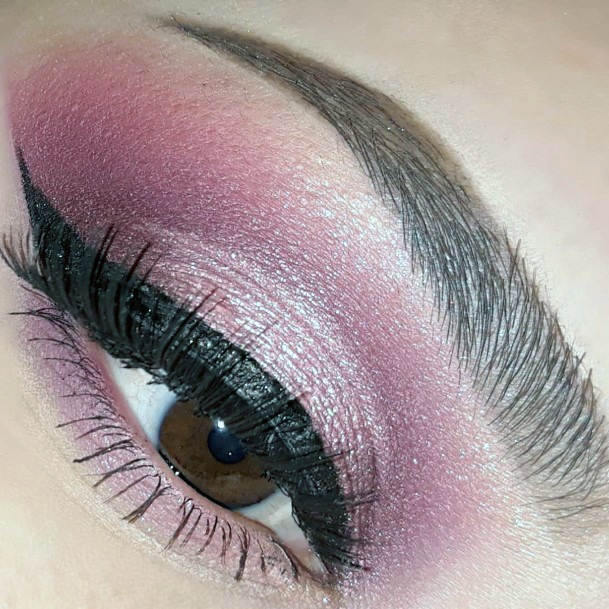 Coral Pink Women Eyeshadow