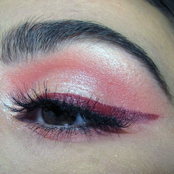 Coral With A Flip Of Gold Eyeshadow Women