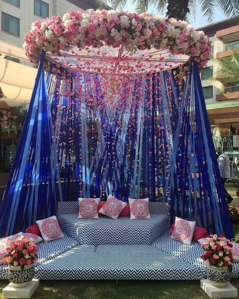 Cozy Blue Wedding Stage Decoratons