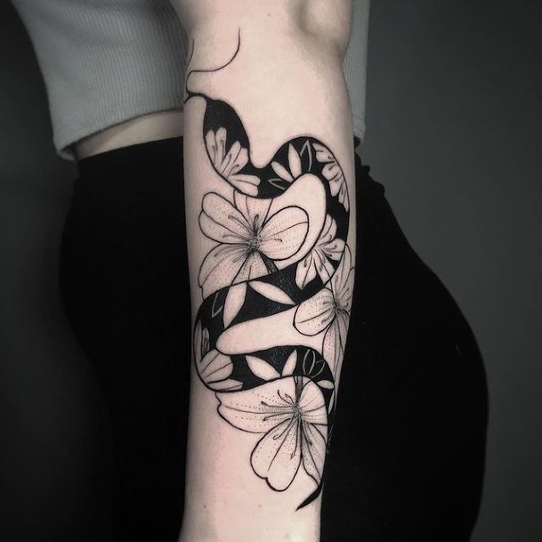Creative Forearm Sleeve Tattoo Designs For Women