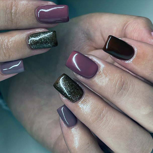 Creative Maroon Glitter Nail Designs For Women