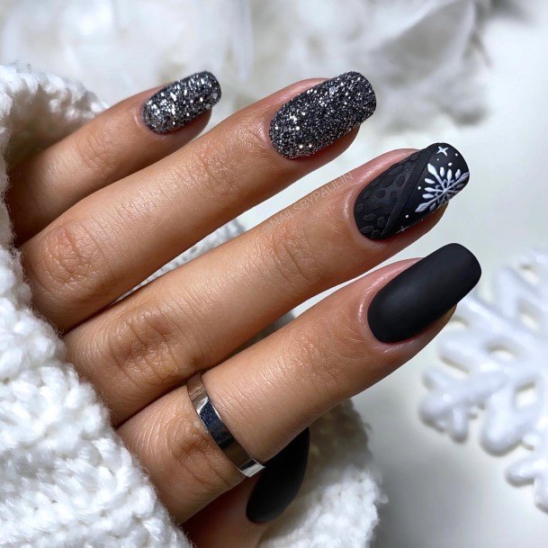 Creative Matte Nail Designs For Women