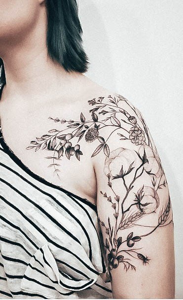 Creative Nature Tattoo Designs For Women