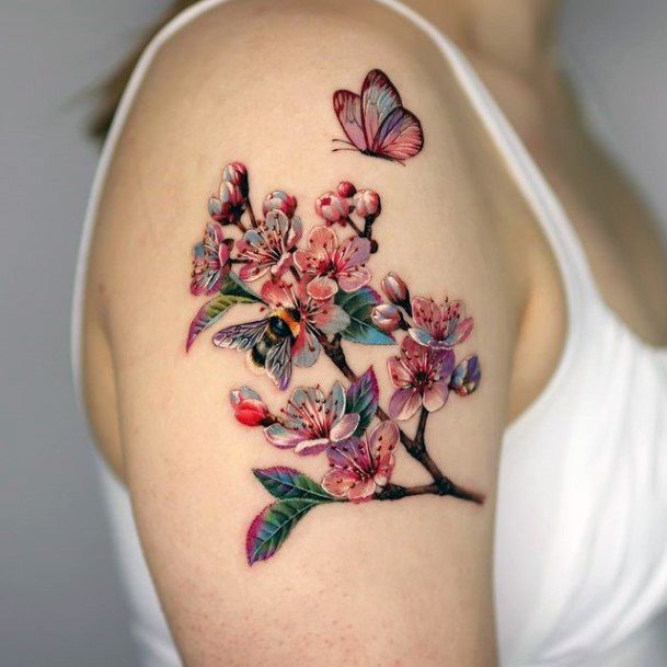 Creative Tattoos Feminine Ideas