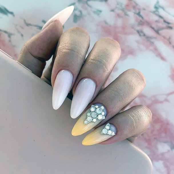 Crystals Nail For Ladies