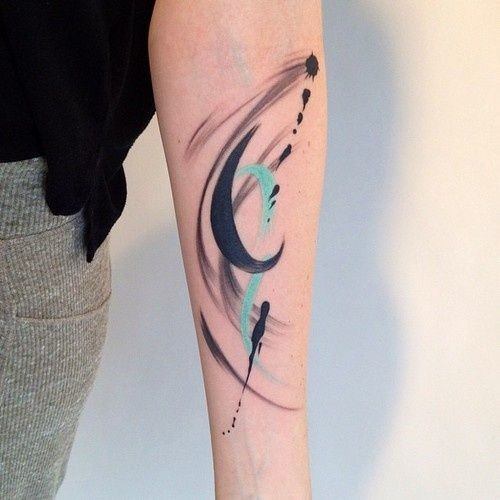 Curved Modern Art Womens Forearms