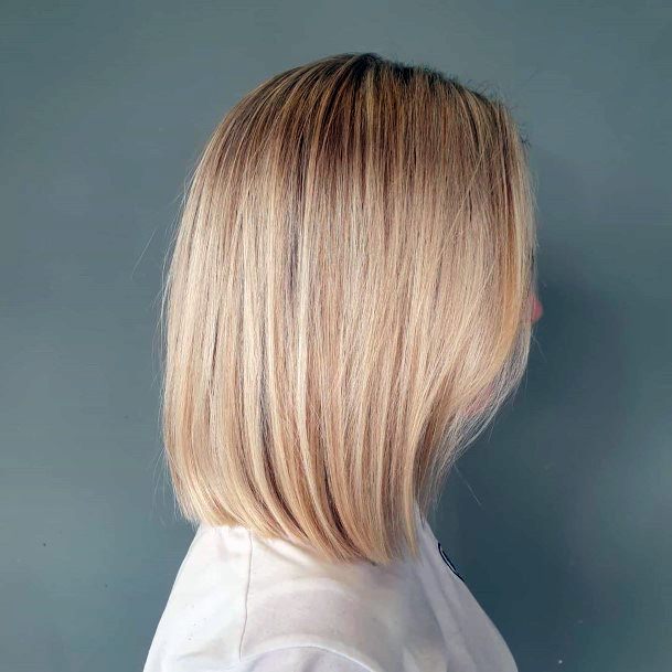 Cute And Sweet Blonde Mid Length Bob Young Woman Or Girl Hair Inspiration