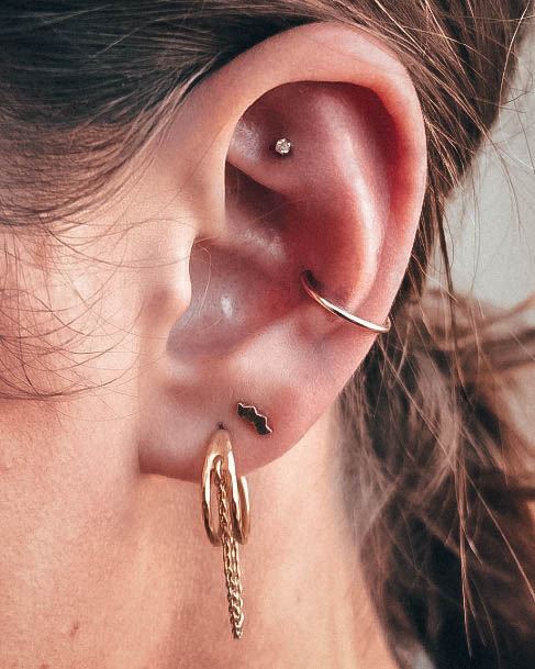 Cute And Trendy Double Lobe Conch And Rook Ear Piercing Ideas For Women