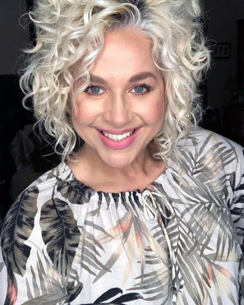 Cute Blonde Curls Hairstyles For Women Over 50