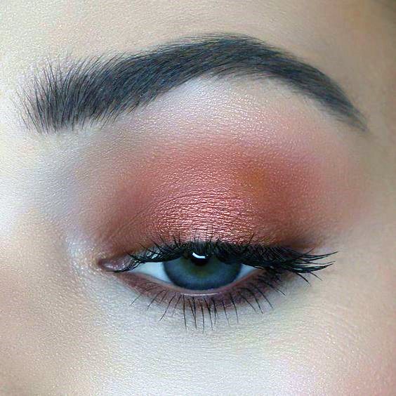 Cute Coral Eyeshadow Women