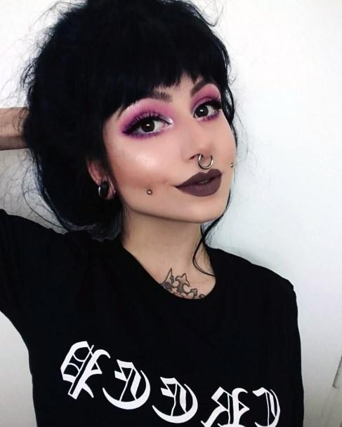 Cute Foxy Gothic Septum And Cheek Face Piercing Ideas For Women