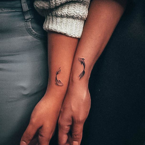 Cute Friendship Tattoo Designs For Women