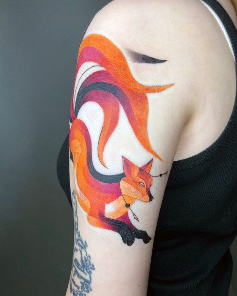 Cute Gradient Tattoo Designs For Women