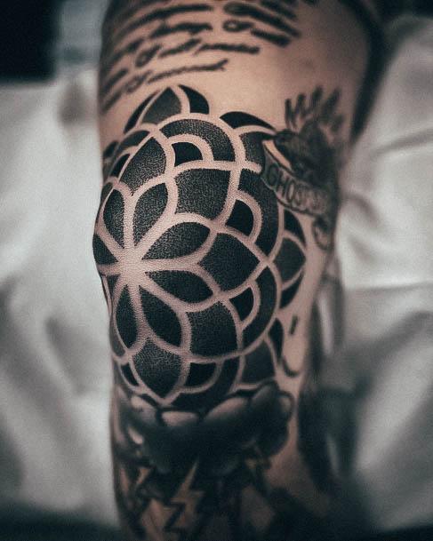 Cute Knee Tattoo Designs For Women