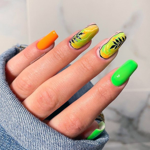 Cute Light Green Nail Designs For Women